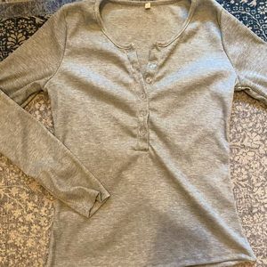 Long Sleeve Ribbed Grey Top